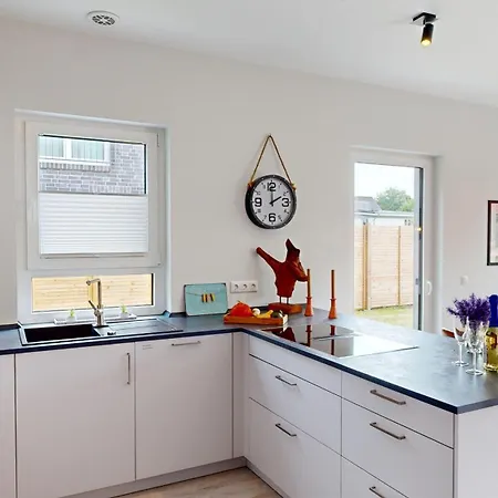 Kuestenwaldbude Lee בית נופש פלצרהאקן